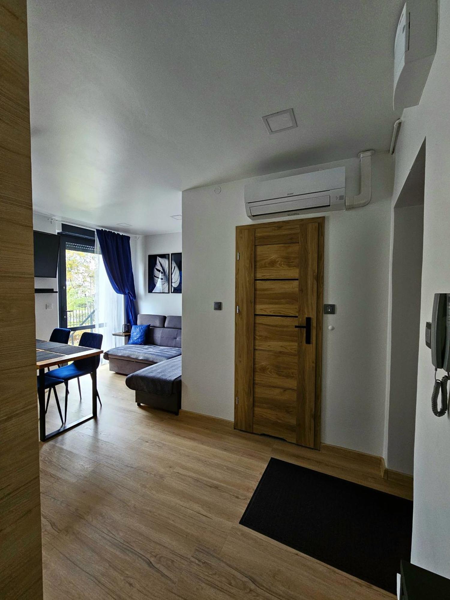 Apartament Radiostacja III Z Ogrodkiem, Parking Free Gliwice Extérieur photo